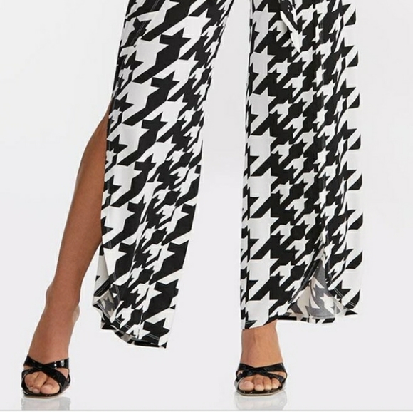 Womens Houndstooth jumpsuit - Picture 2 of 4